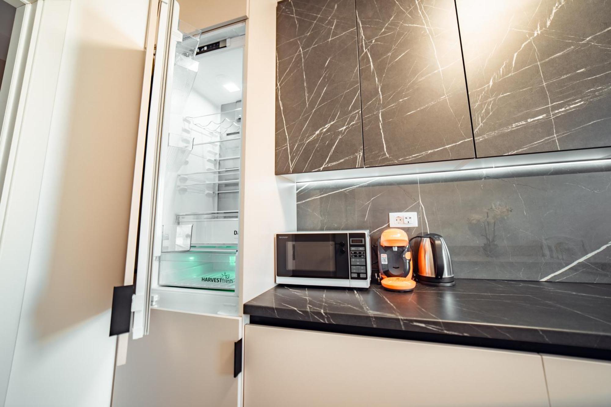 Cozy Apartments At Q Residence - Palas Mall Яссы Экстерьер фото